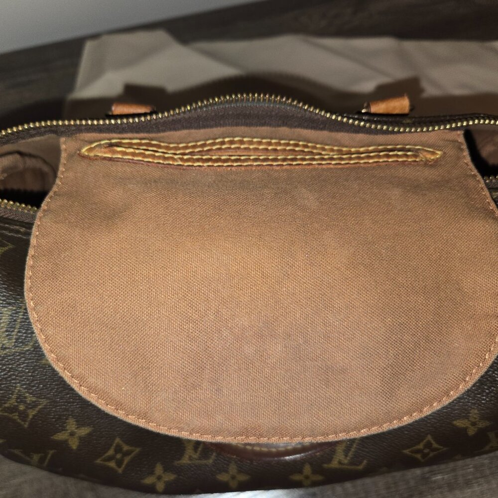 ✨ Authentic LV Monogram Speedy 30 - Iconic Classic! ✨ - Picture 9 of 11